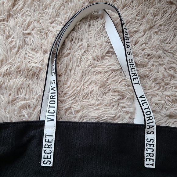 Victoria Secret Black and White Duffle Tote Bag - Picture 7 of 9